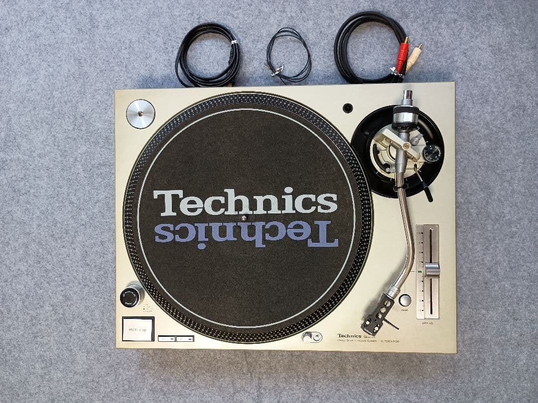 Technics SL-1200MK3D ターンテーブル カバー付き ターンテーブル カバー (Faceplate) ホワイト 2枚組 （for Technics SL