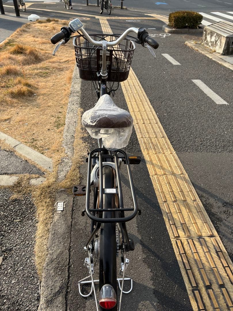 中古ブリヂストン電動アシスト自転車　8.7Ah 大阪　032番