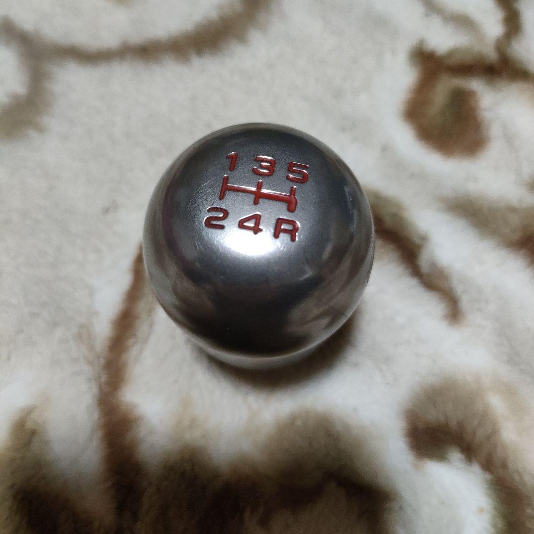 八宝屋オリジナル　チタンシフトノブ　トヨタ　ダイハツ用 LANBO オリジナル シフトノブ ［ロックボタン式トヨタ車汎用］ 新登場！