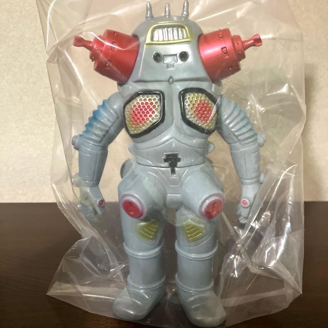 キングジョー　昭和レトロカラー　ソフビ　復刻 ブルマァク 怪獣シリーズ キングジョー (昭和レトロカラー