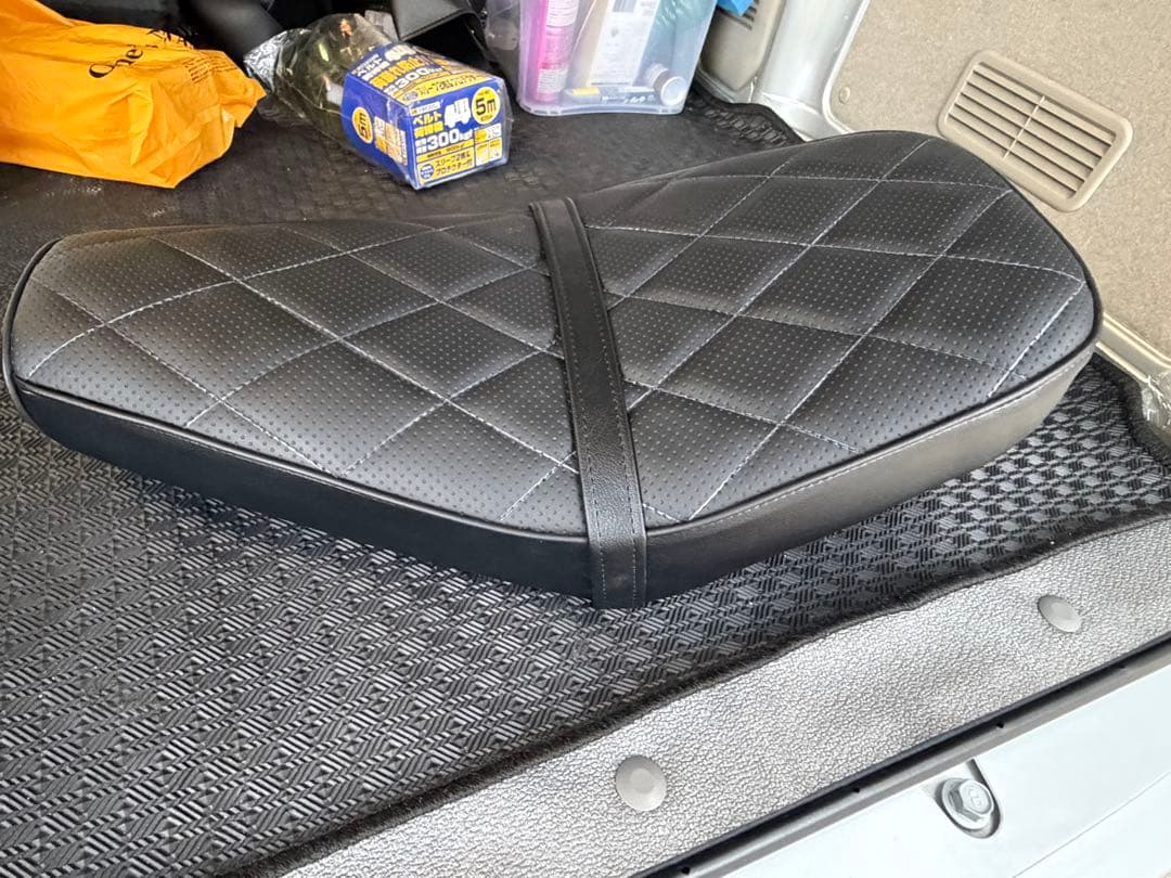 角目　シャリー　シート 角目シャリー シート 角目シャリー シート ホンダシャリーシート角目12V