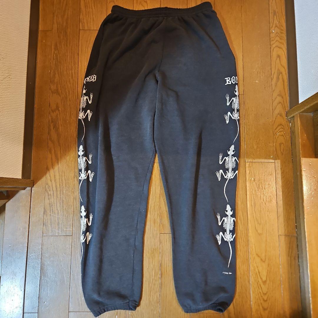 Powell peralta リザードボーン スウェットパンツ bones - メルカリ