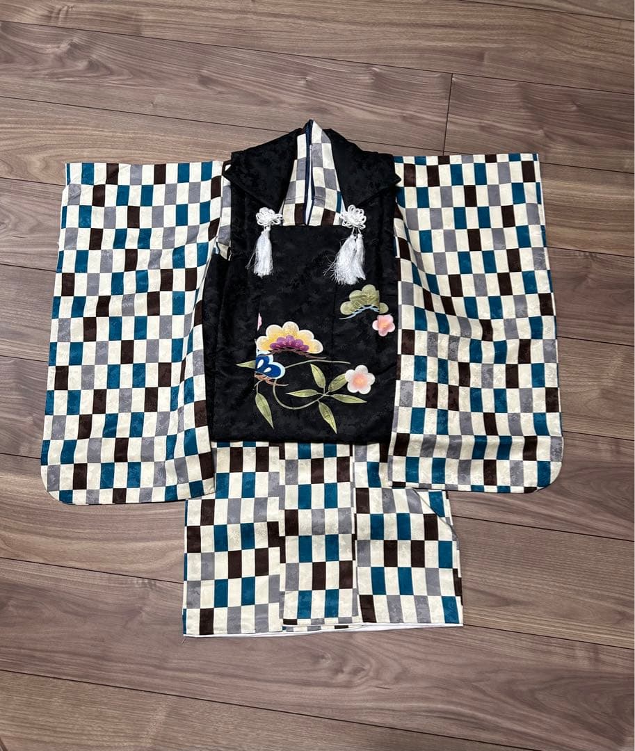 七五三用　被布セット　男の子　3歳 七五三 男の子 被布セット 3才 3歳 市松 黒 鷹 販売 三才 三歳 男児