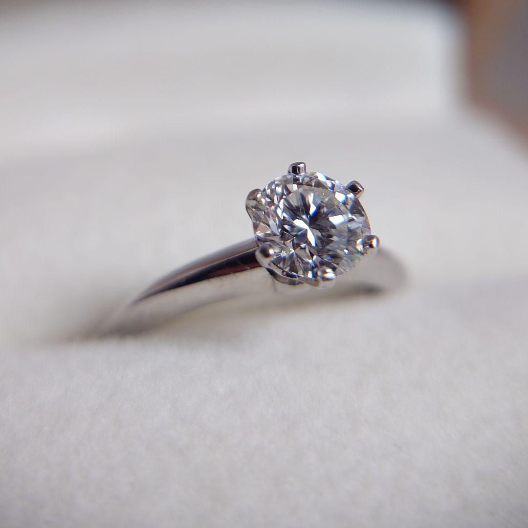 ティファニー 0.77ct IF F ダイヤモンド リング プラチナ ソリティア
