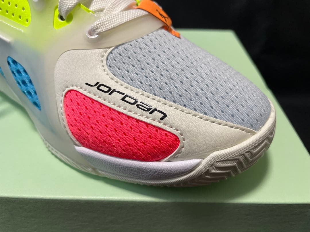 新品 JORDAN HEIR PF 22.5cm