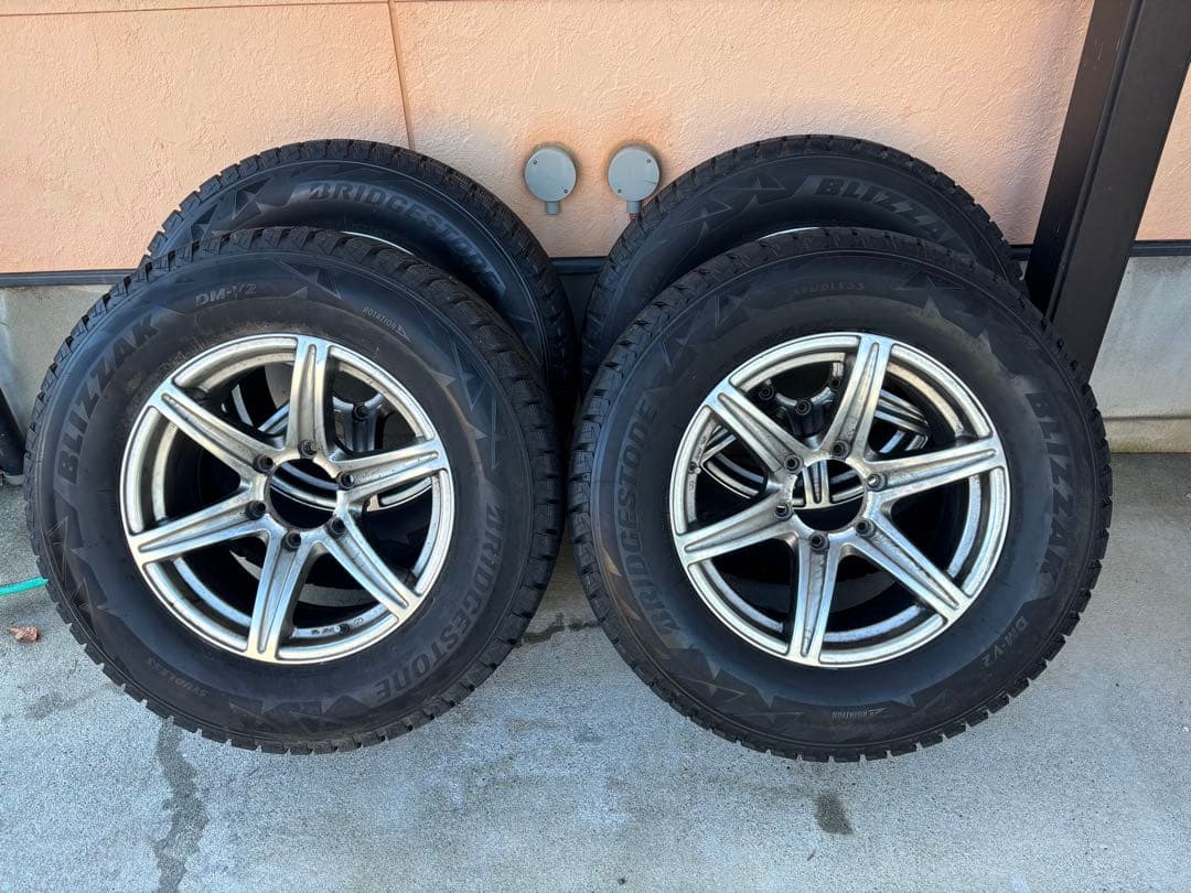 BLIZZAK DM-V2 タイヤセット 17インチ ホイール付き Bridgestone Blizzak DM-V2 265/65R17 112R BSW | Affordable