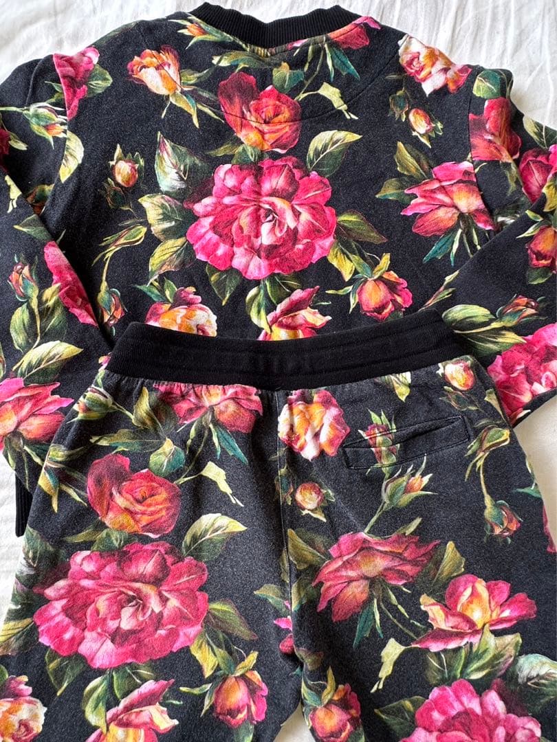 ドルチェ&ガッバーナ スエット上下セット 女の子6A