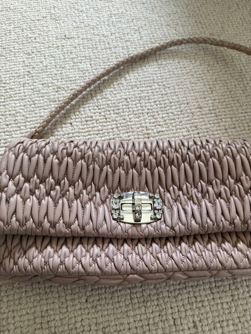 ミュウミュウ　パーティーバッグ org.jpg