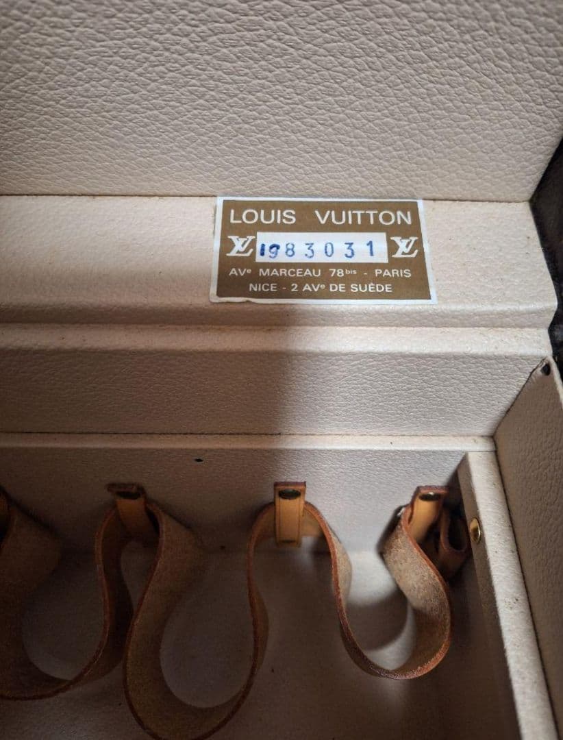 ルイヴィトン モノグラム トランク メイクボックス 化粧箱