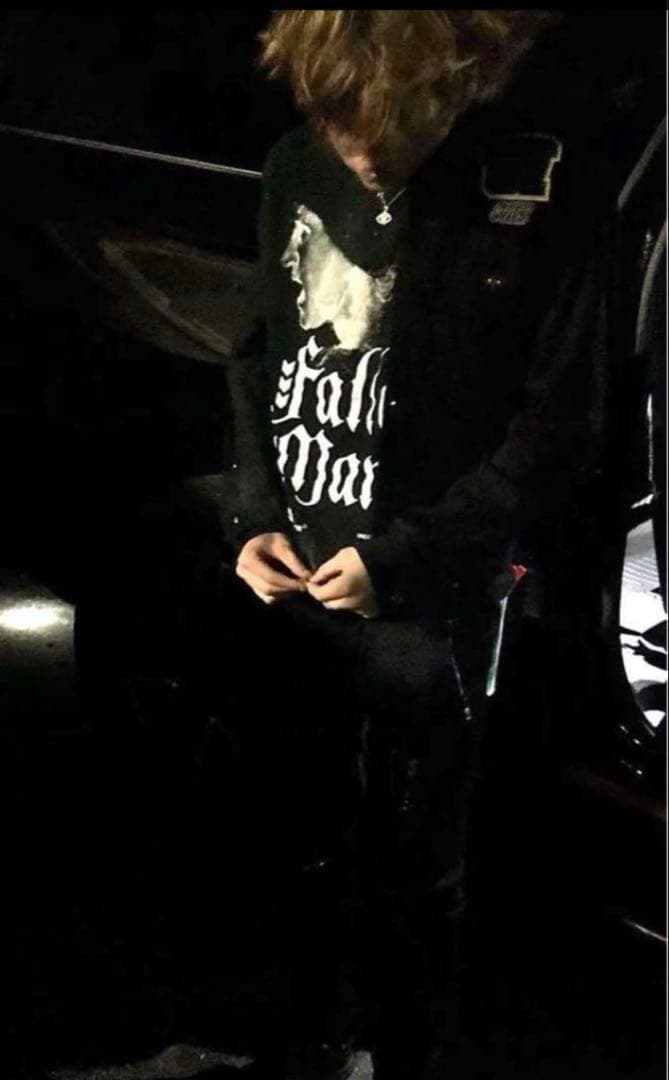 Nettspend着用 undercover fallen men Tシャツ - メルカリ