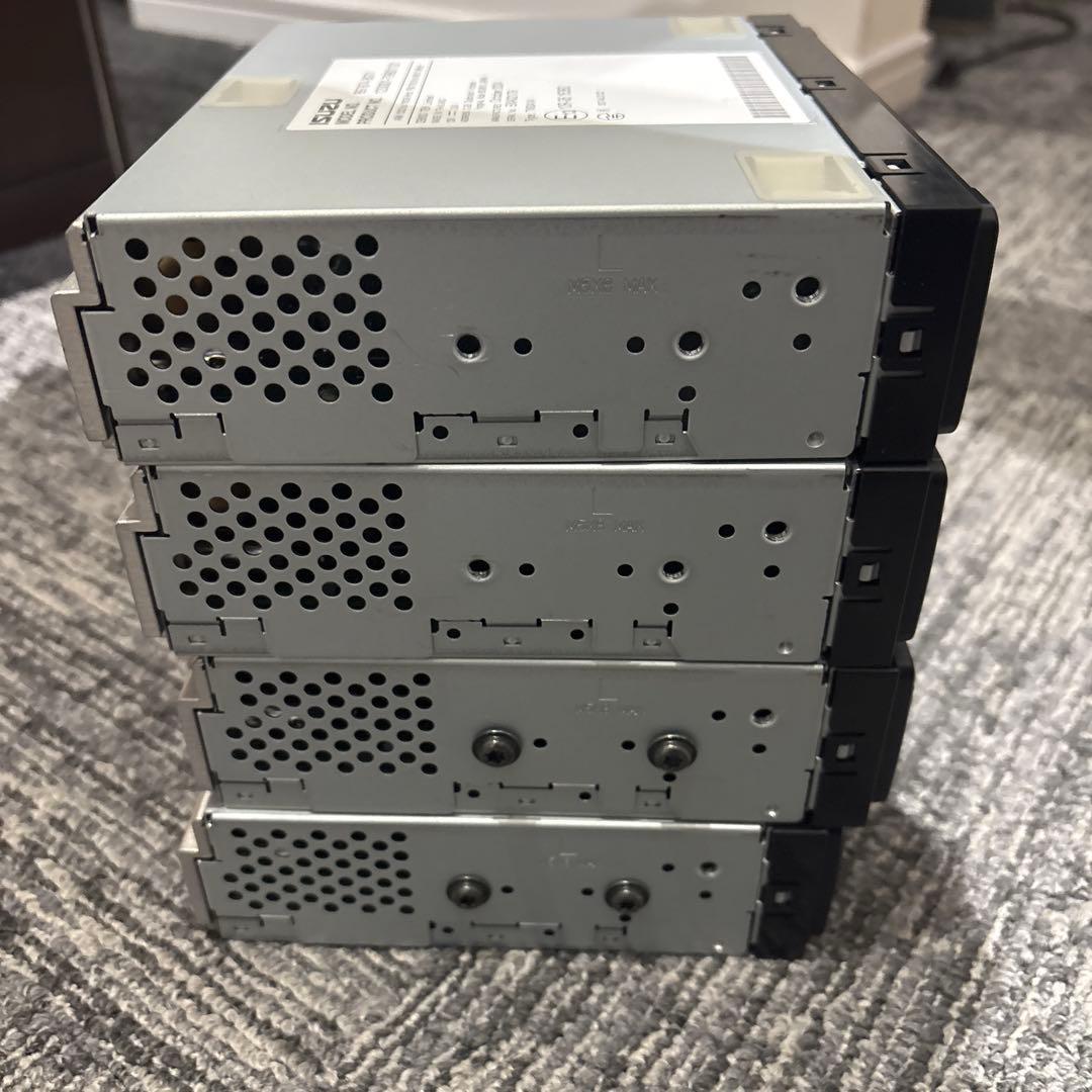 K*n様 大特価！ISUZU エルフミオより新車外し 純正カーオーディオ 4台