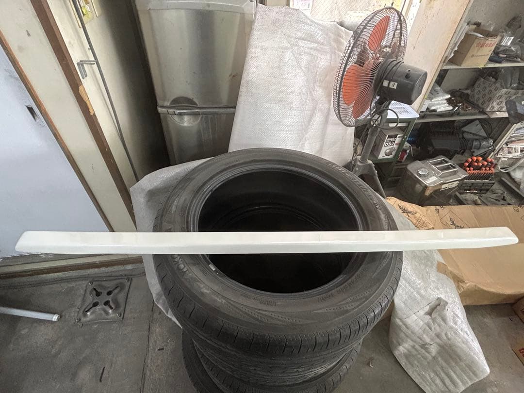 17クラウンJZS171メーカー不明トランクスポイラー - メルカリ