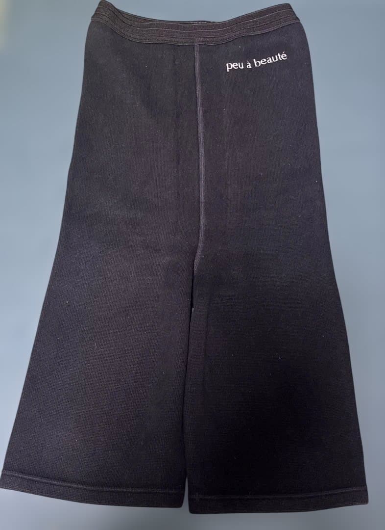 プウアボーテ スパッツサポーター5分丈 Lサイズ（中古品） a0188116423e460a99a7356d7c1a15