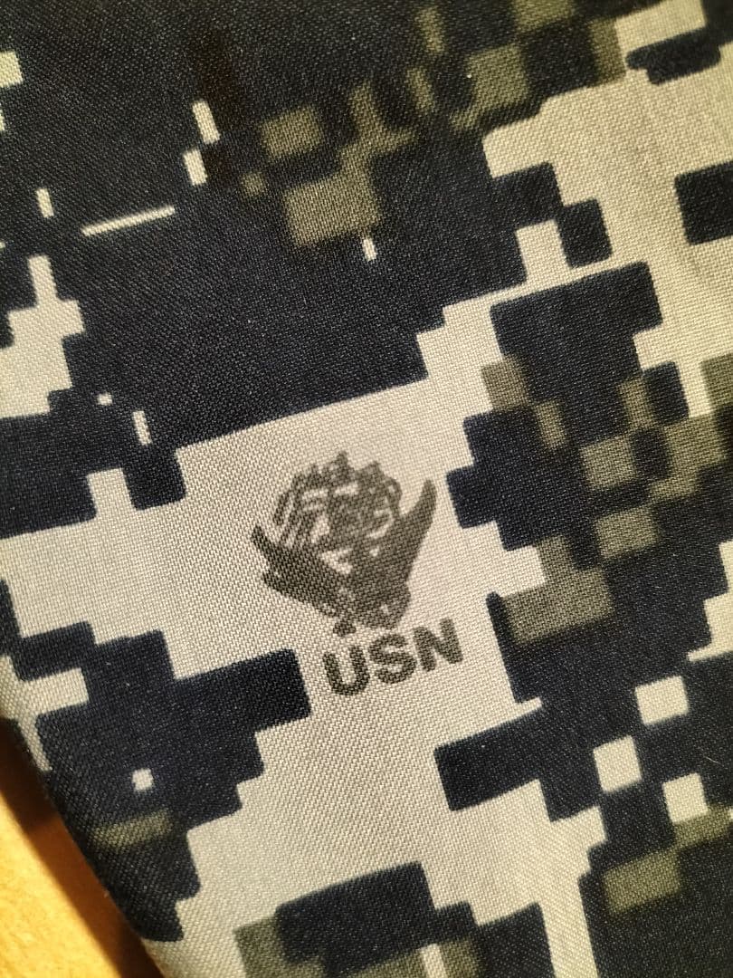 米海軍（U.S.NAVY）GORE-TEXパーカー NWU TYPE1 M-S