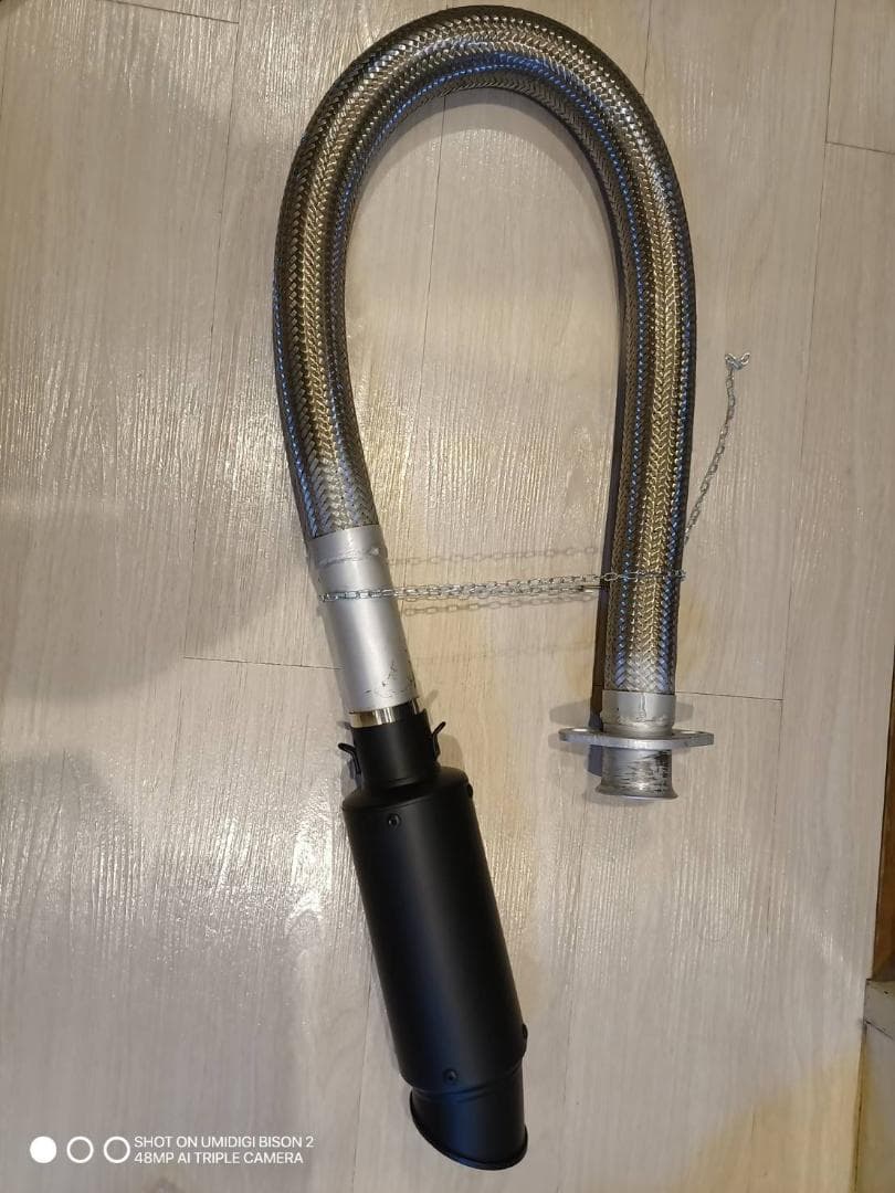 ブラックサイレンサー出口ナナメ　スバル サンバー社外マフラー エキパイ0.8m 2026年最新】サンバー マフラーの人気アイテム - メルカリ