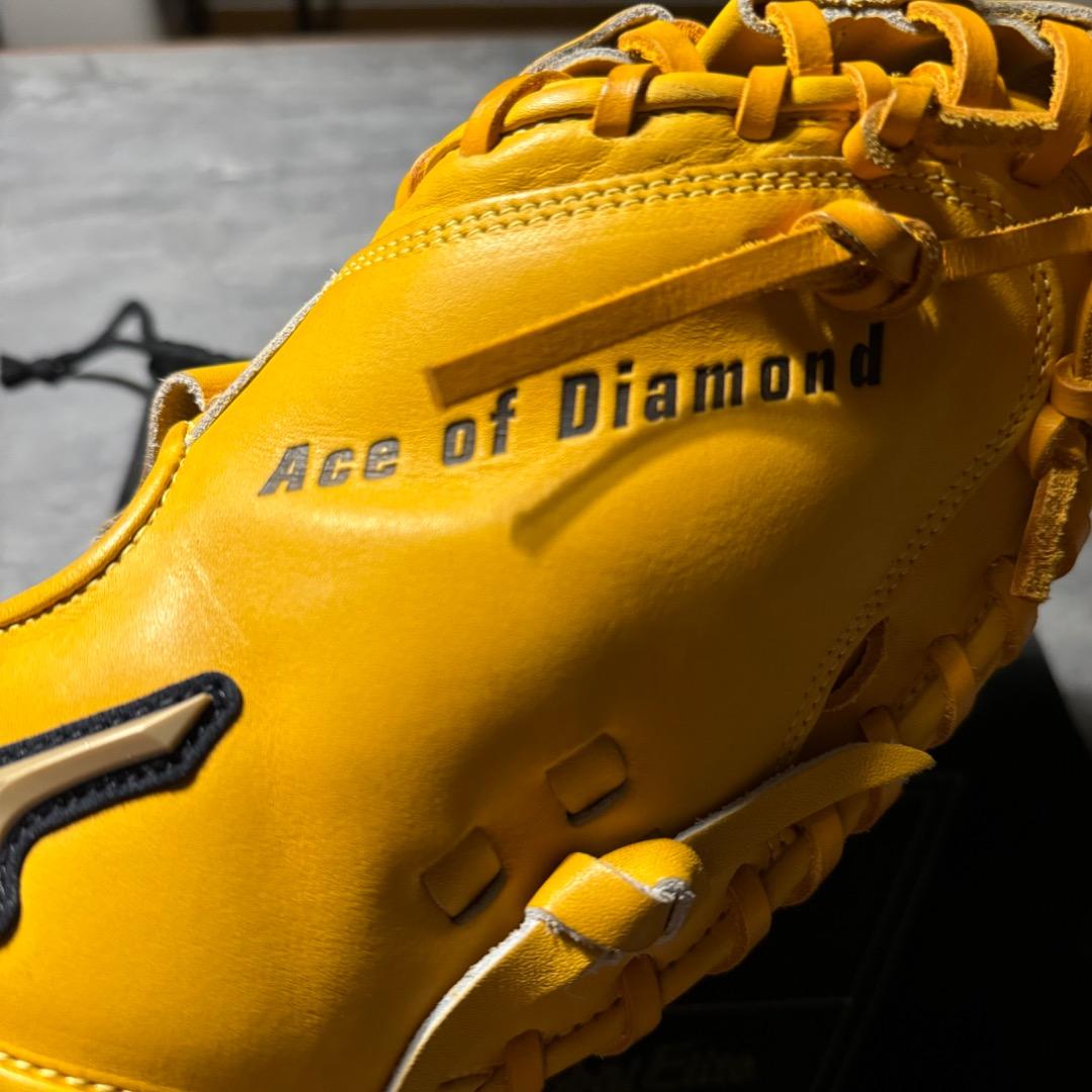 ダイヤのA 軟式用キャッチャーミット 御幸一也モデル - メルカリ