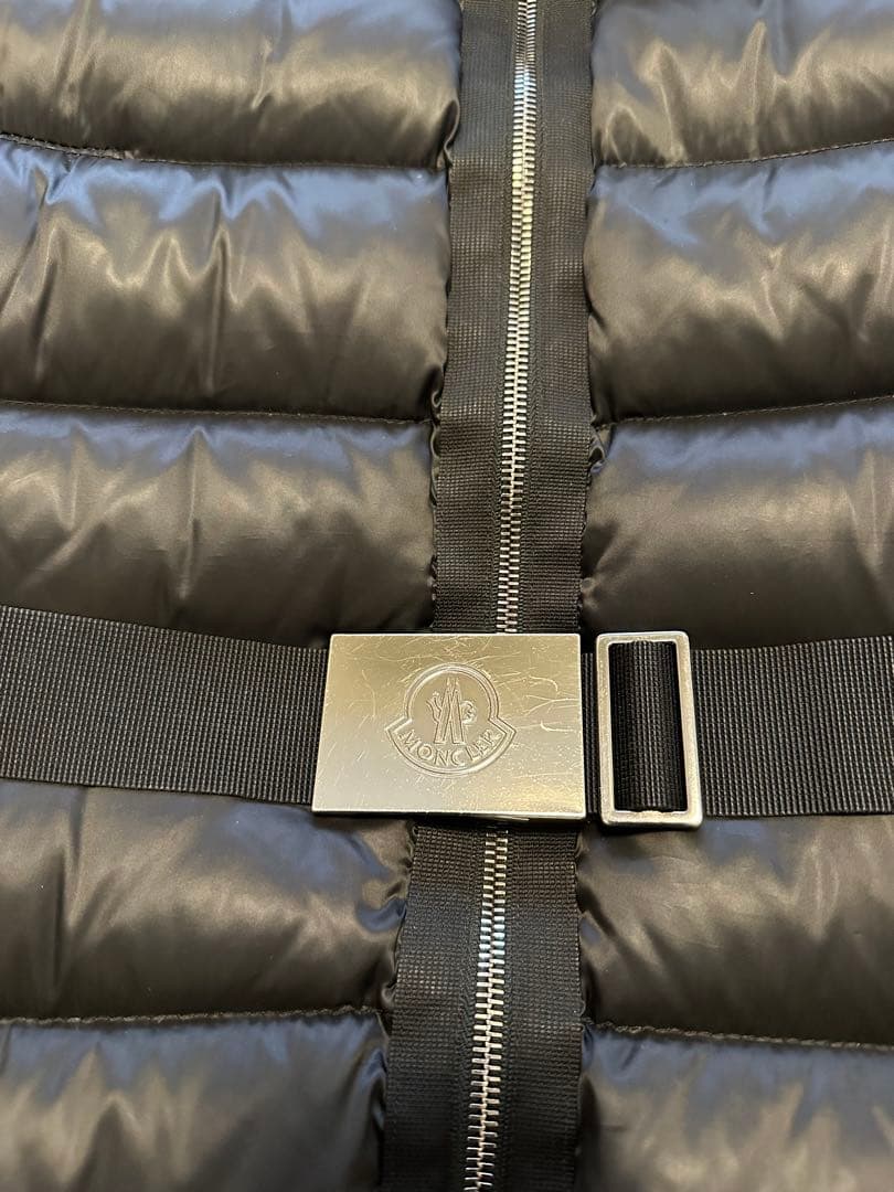 《MONCLER》ロングダウンジャケット