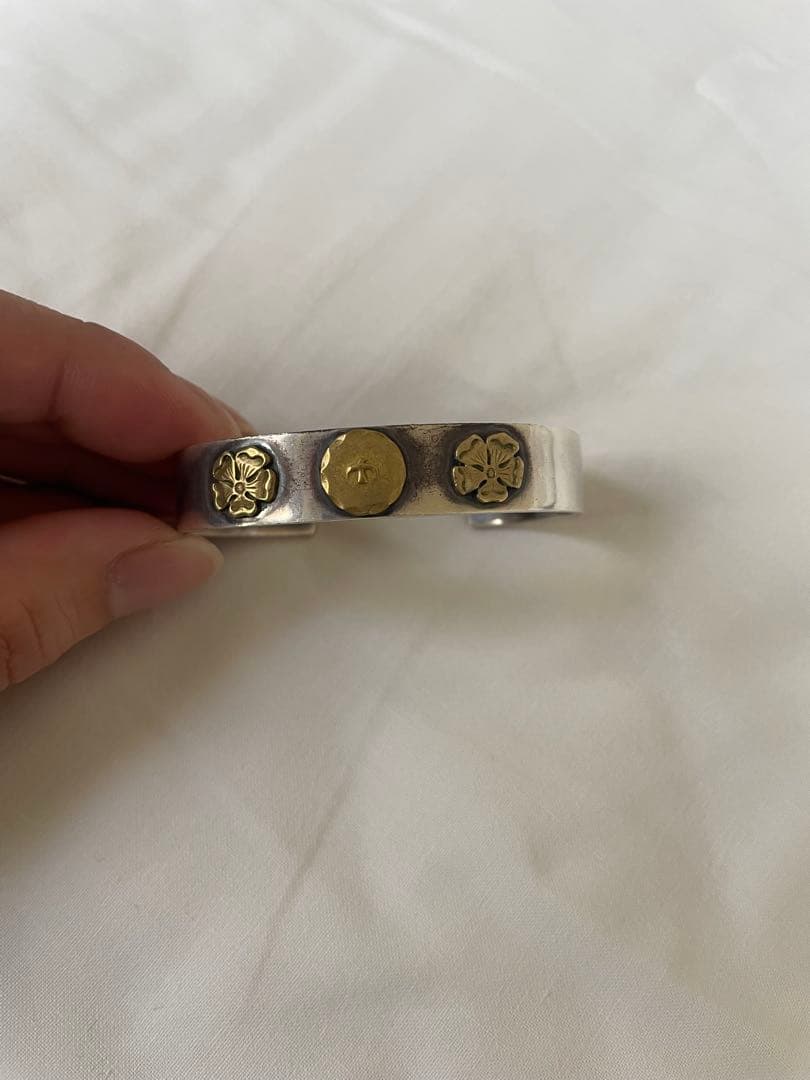 ダブルローズ付き平打ちバングル　サイズM ゴローズ ダブルローズ付き平打ち S バングル メンズ - メルカリ