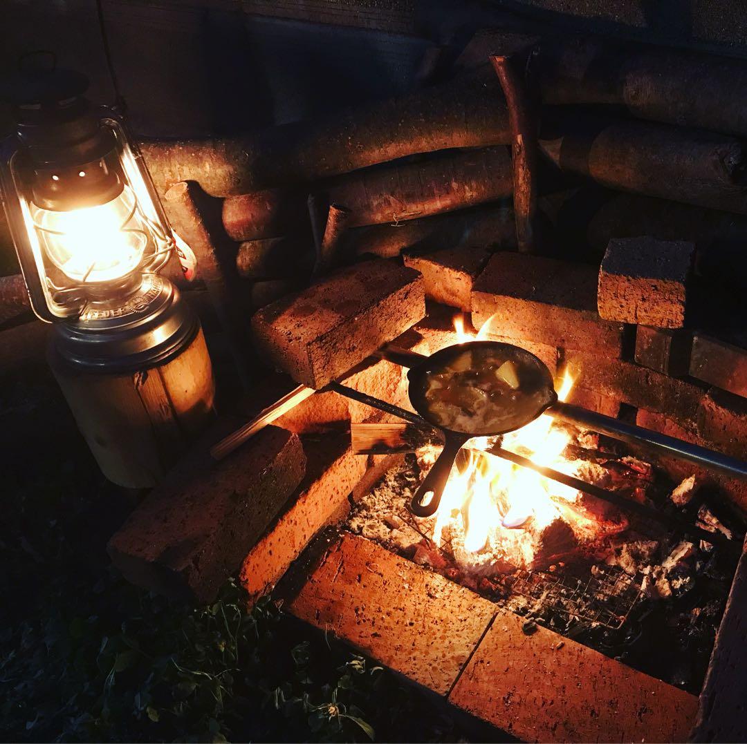 取説付《ドイツ軍幕モデル》二股フレーム＋棟ポール　楽々快適快適空間★ソロキャンプ