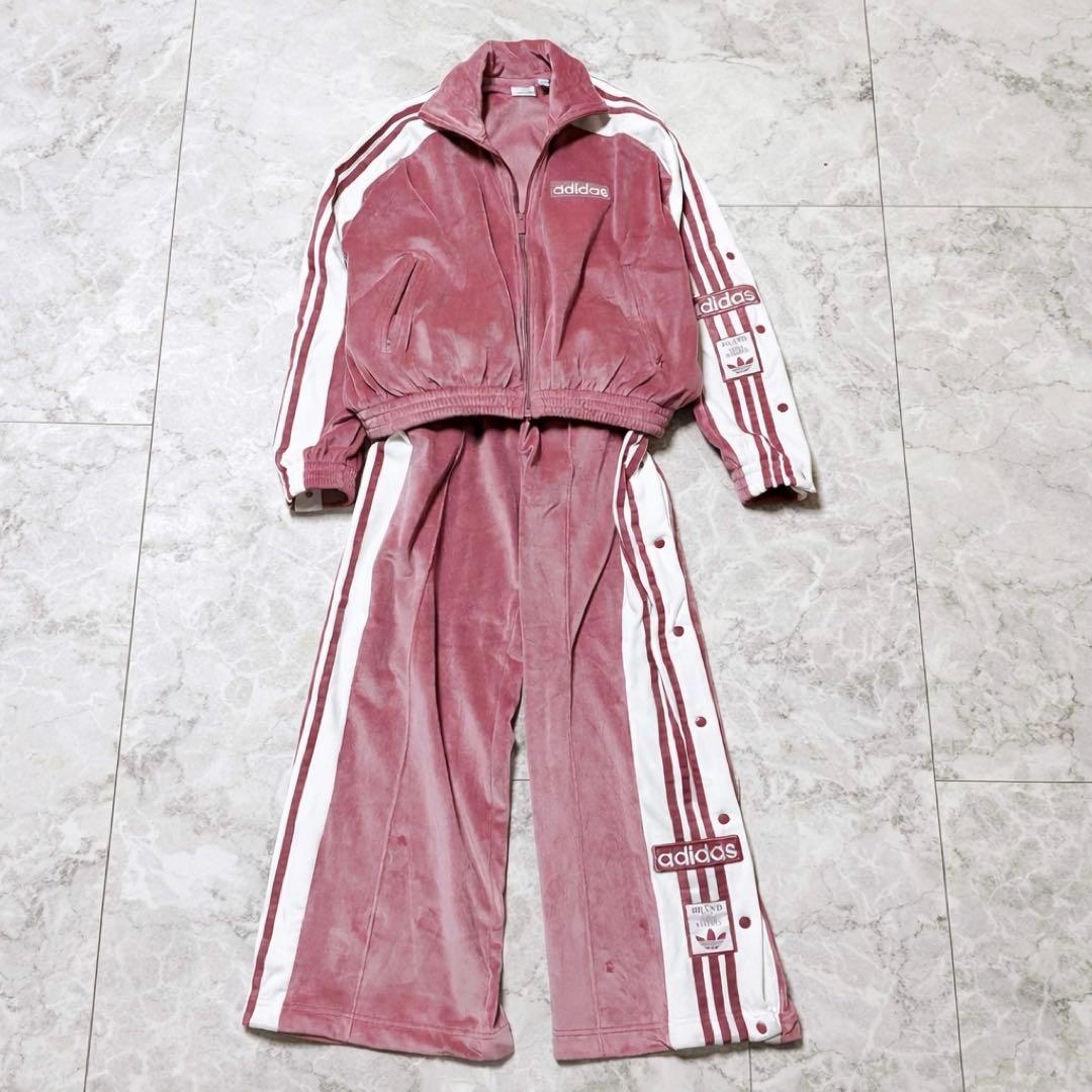完売品 adidas w adibreak velour tt 重盛さと美着用 - メルカリ