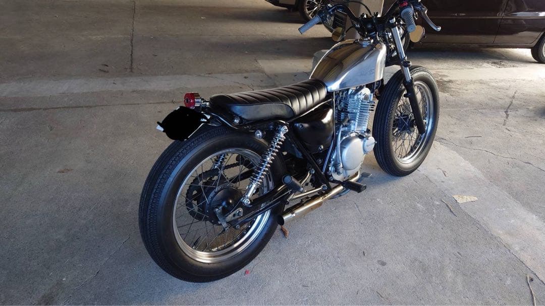 グラストラッカービックボーイ用タンクTAKAYUKI ONO BIGCEDAR（ビッグシーダー） グラストラッカー/BIG BOY フラットサイド