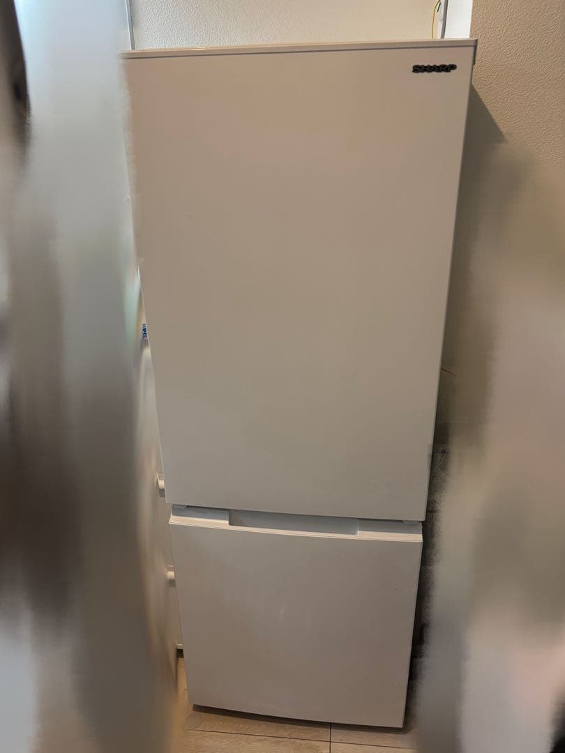 値下げSHARP 冷蔵庫 179L SJ-D18-W 2023年製 ※9月末発送 値下げSHARP 冷蔵庫 179L SJ-D18-W 2023年製 ※9月末発送