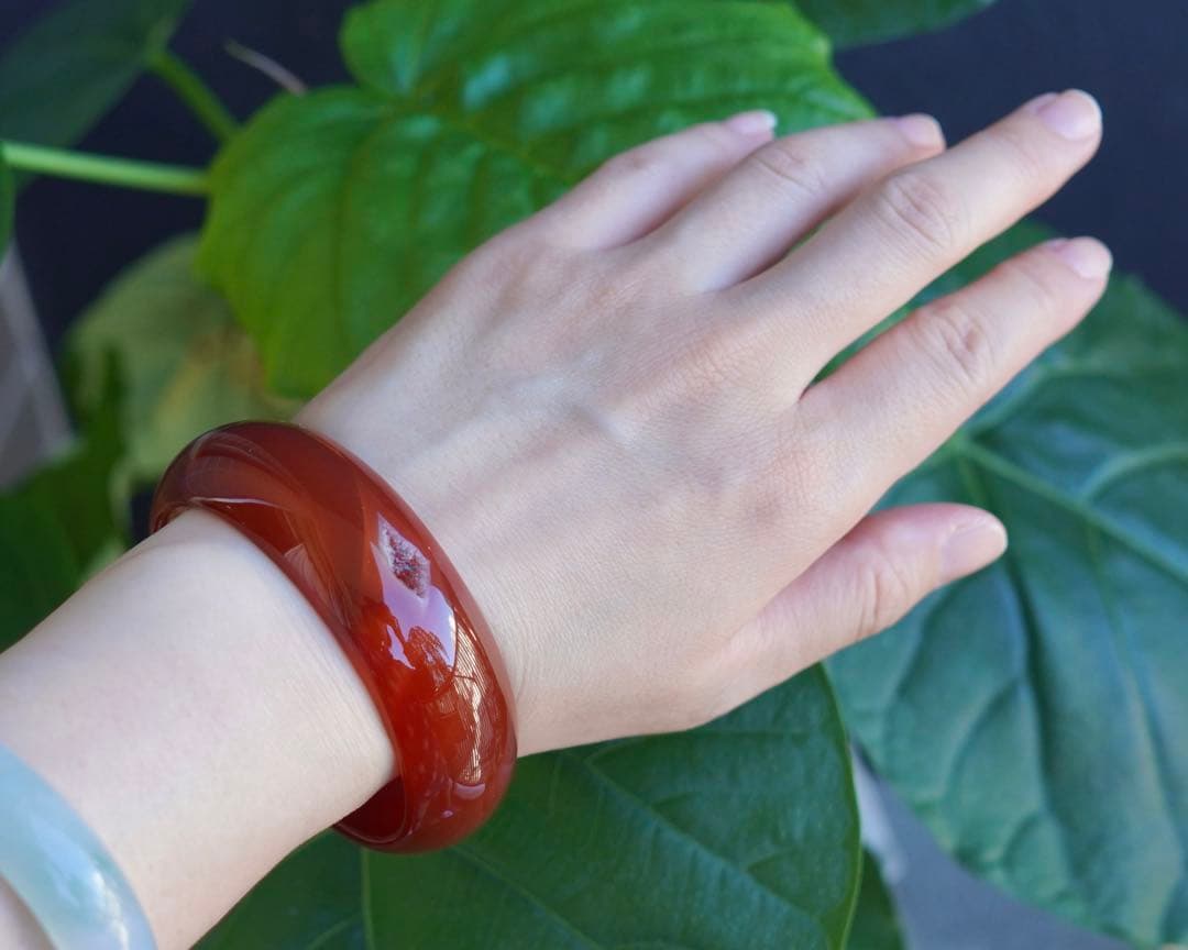 ❄メノウ カルセドニー 玉髄 バングル 腕輪 新品 0058