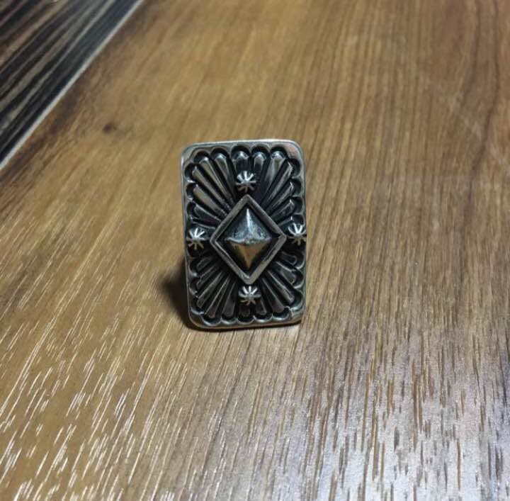 ナバホ レオンマルチネス インディアンジュエリー リング インディアンジュエリー Leon Martinez レオンマルチネス作の