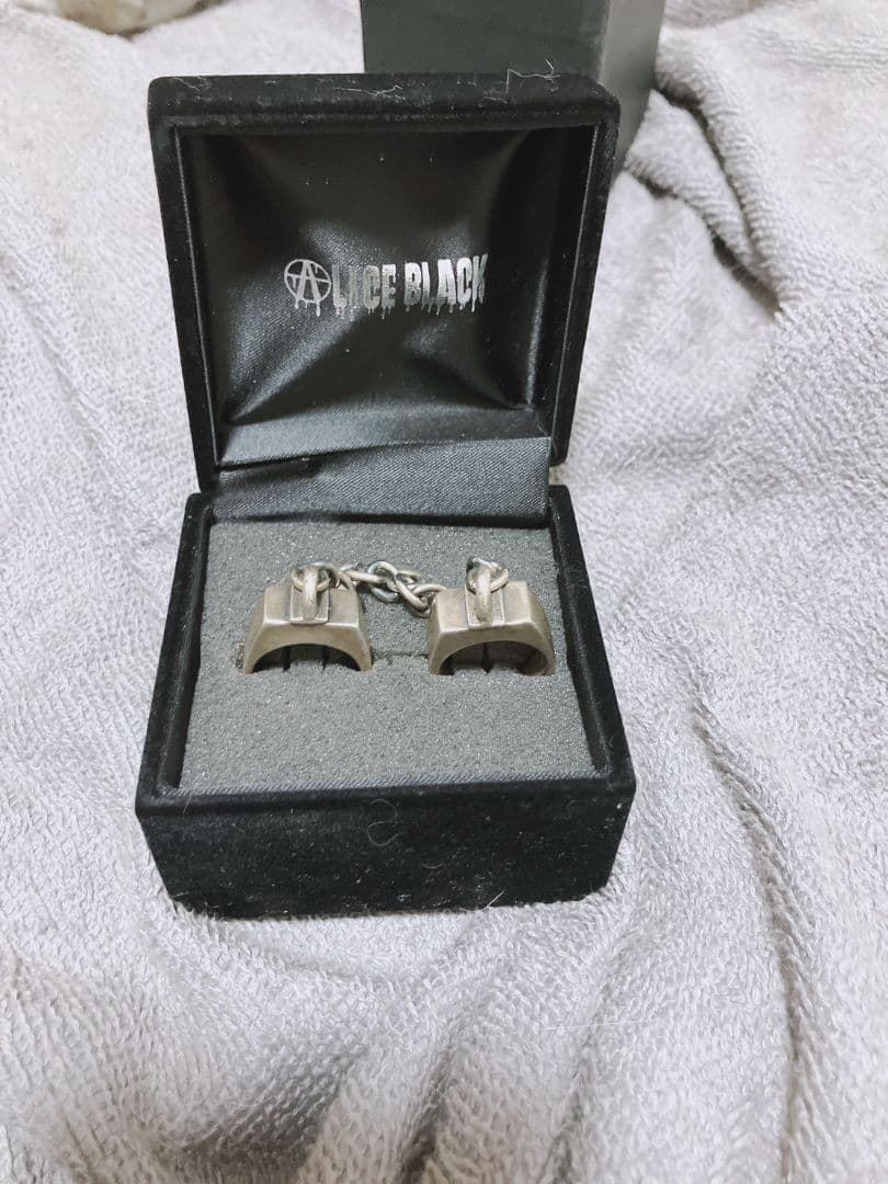 ALICE BLACK シルバー ハンドカフス ボックス付き ALICE BLACK シルバー ハンドカフス ボックス付き ALICE BLACK