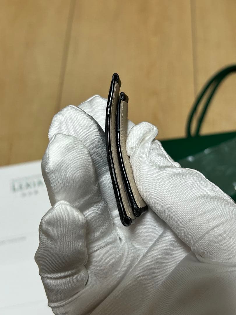 ♡リボン♡　ロレックス デイトナ純正革ベルト 116518/9/5LN