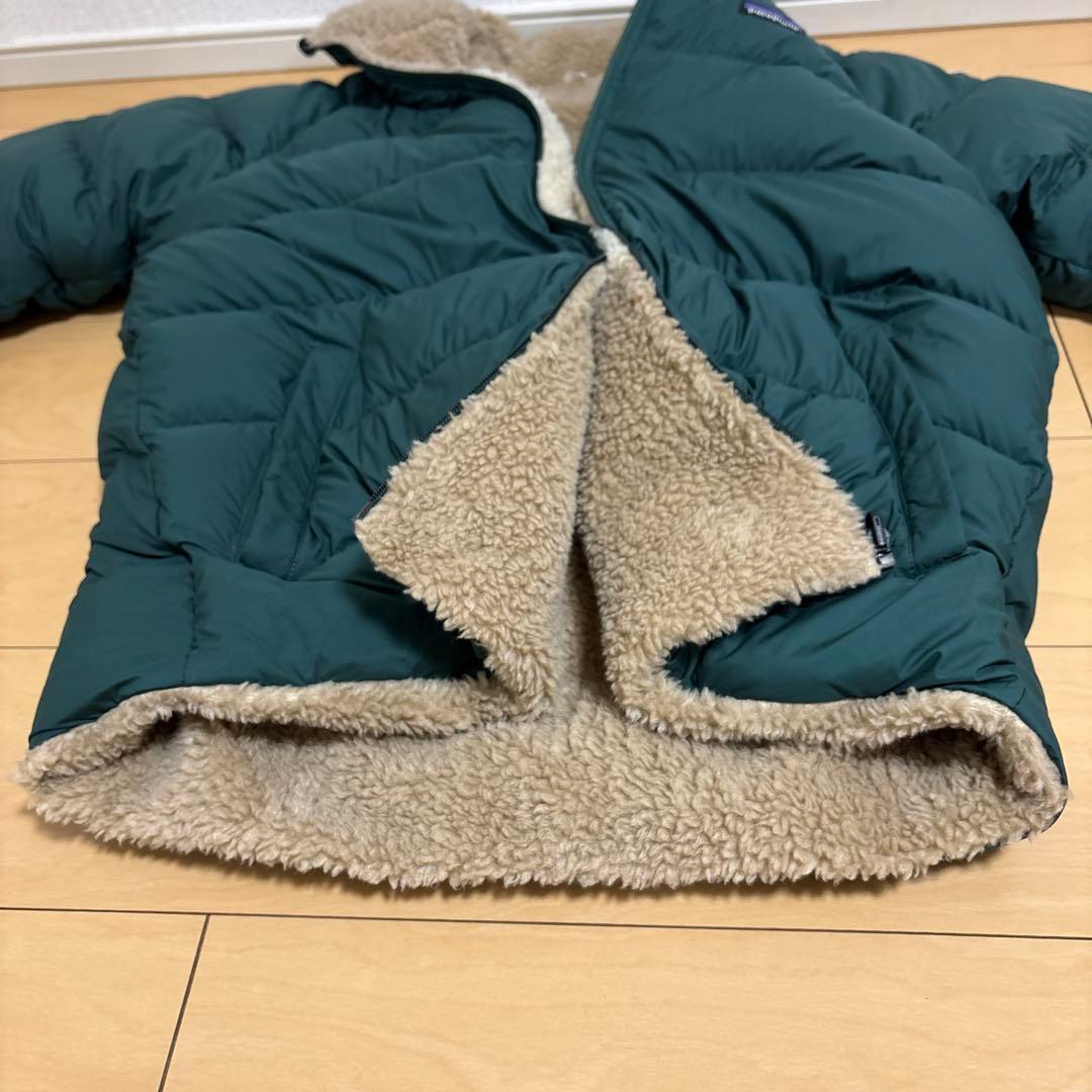 ヒーロー様美品パタゴニアリバーシブルサイレントダウンジャケットFA22