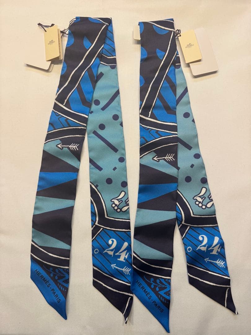 タグ付未使用品　HERMESツイリー　2本セット 新品タグ付き 2本セット エルメス ツイリー エクスリブス ブラウン