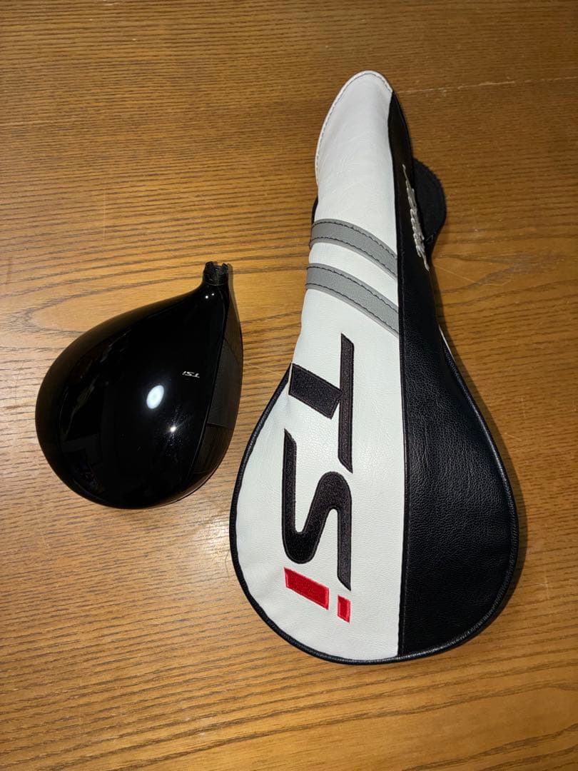 Titleist TSi3 ドライバー 10°ヘッド、ヘッドカバー - メルカリ