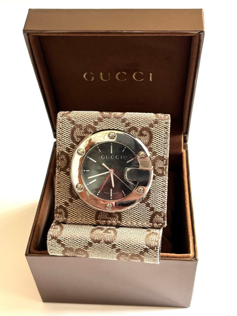 【未使用品】GUCCI グッチ トラベルクロック 置時計 200 電池切れ 楽天市場】GUCCI グッチ ブラック文字盤 GGキャンバス SS トラベル
