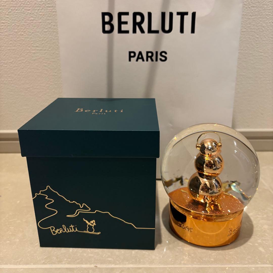 Berluti ベルルッティ2025ノベルティ　スノードーム　新品未使用 限定非売品】Berluti ベルルッティ ノベルティ スノードーム 未使用