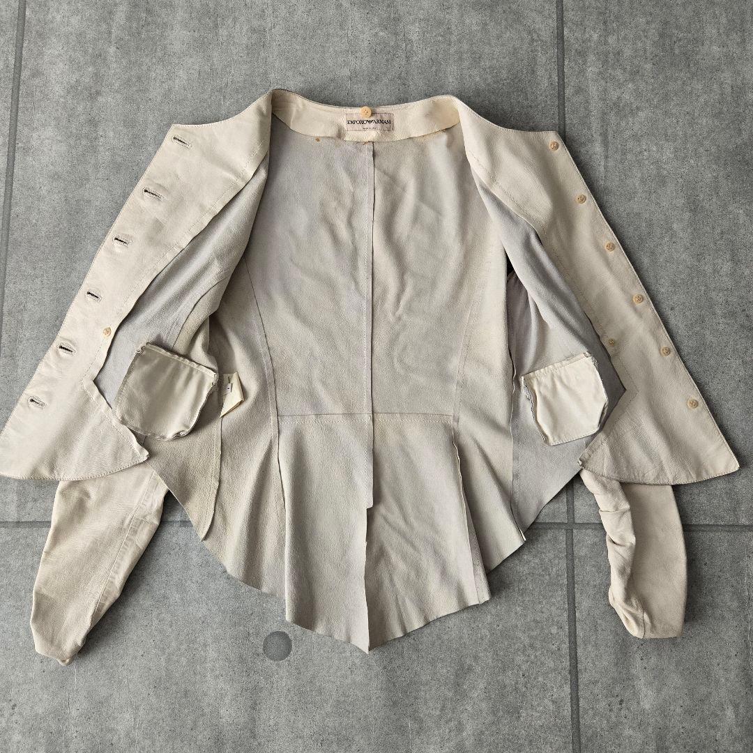 エンポリオアルマーニ レザージャケット ベラペレ 白 ノーカラー