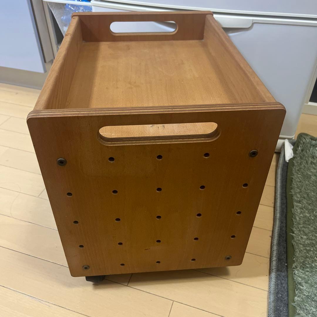 希少レア IKEA イケア KVISSLE プリント収納 壁掛 白ホワイトラック