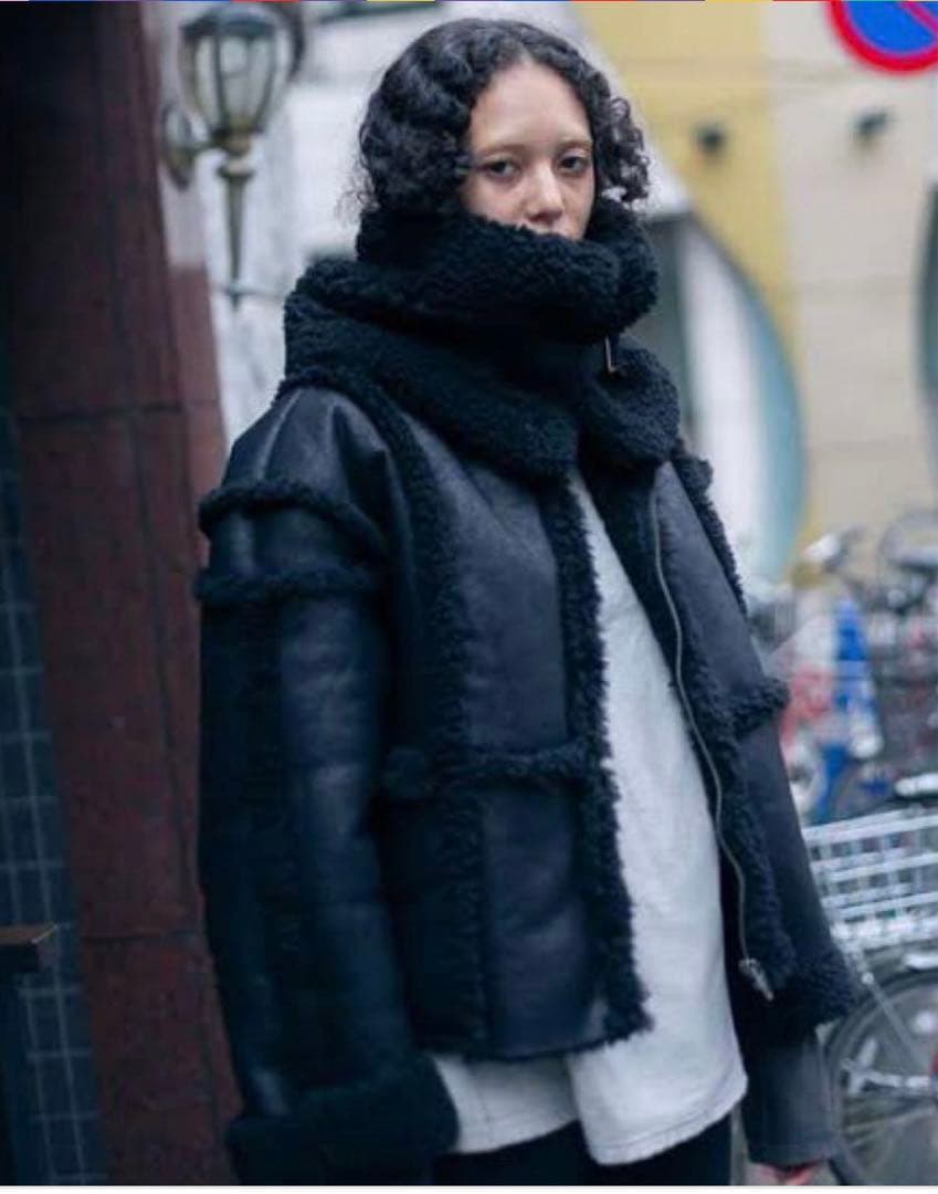 PERVERZE パーバーズ ムートンコート - メルカリ