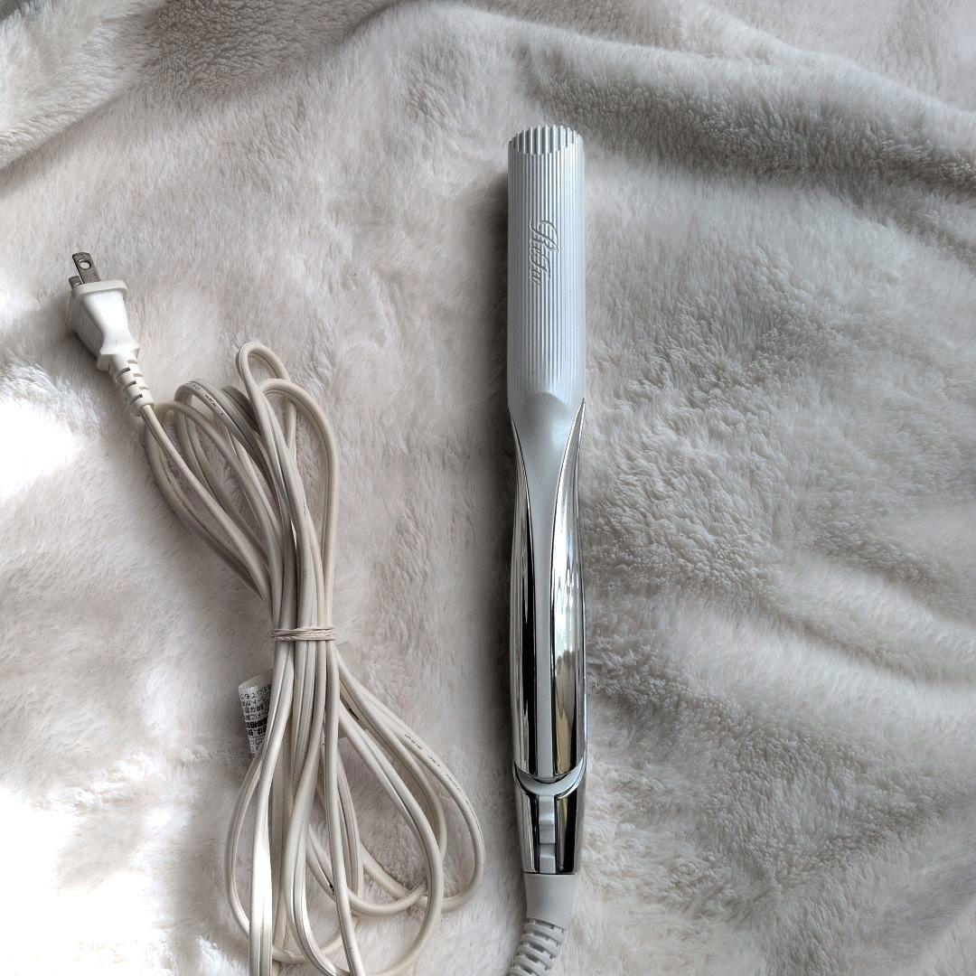 リファ　ホワイト　ストレートアイロン ReFa（ReFa） リファストレートアイロンプロ（ホワイト） 通販