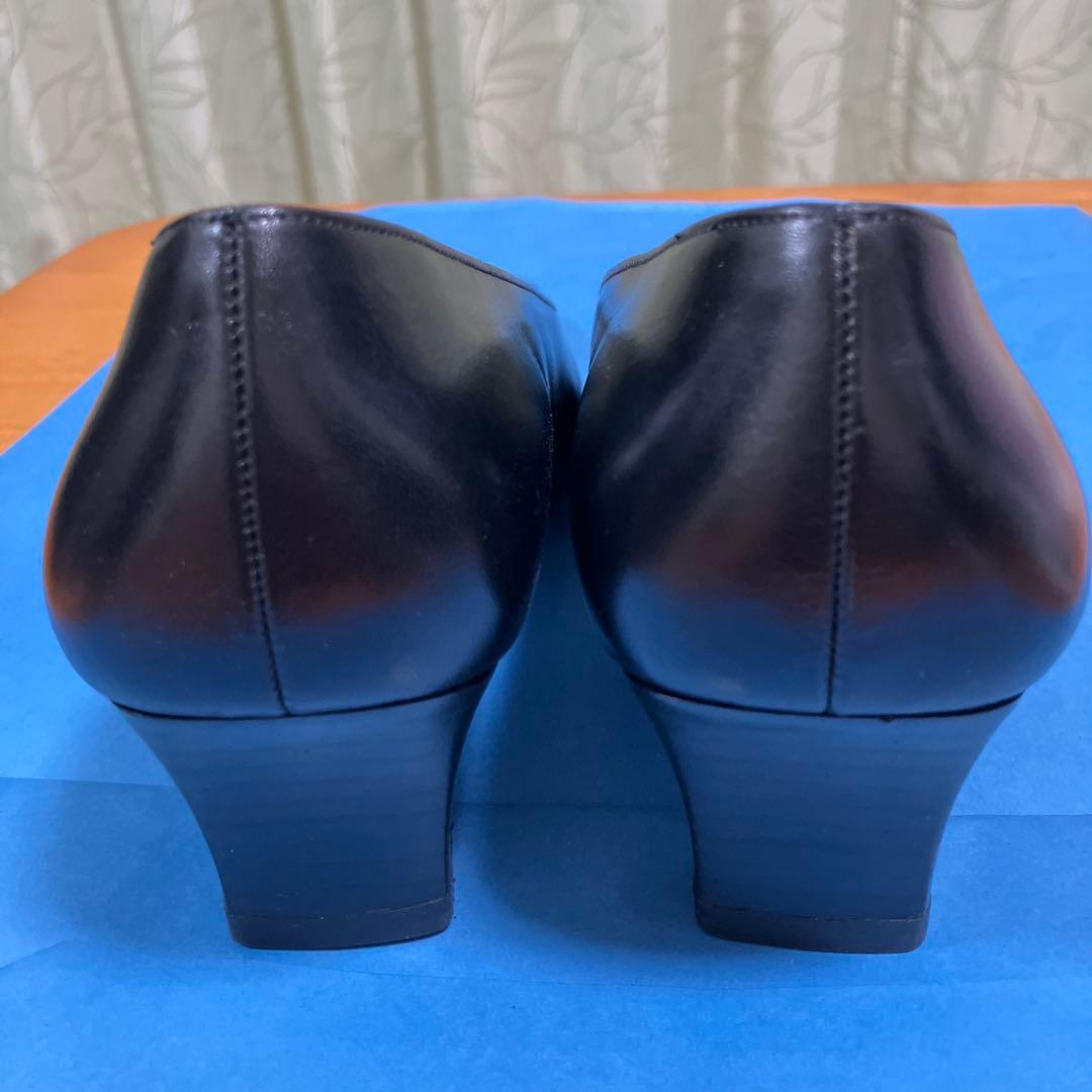 【美品】フェラガモパンプス　黒　23.5cm