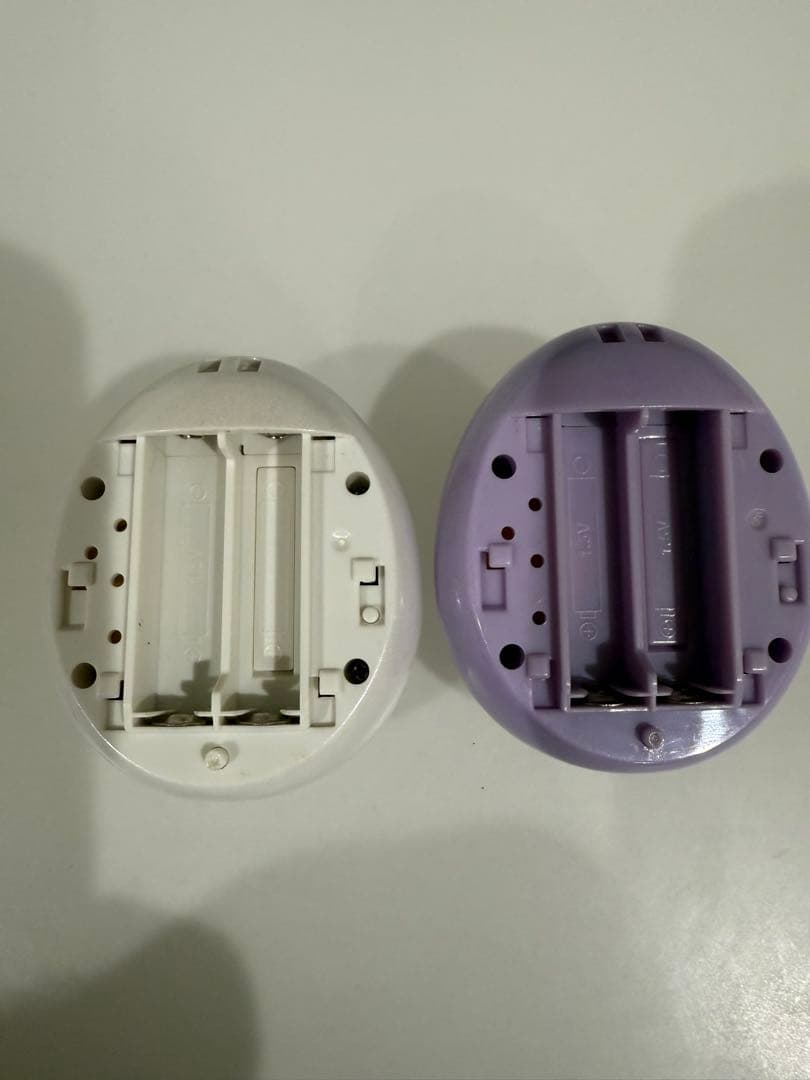 たまごっちP's 白 パープル 2色セット - メルカリ