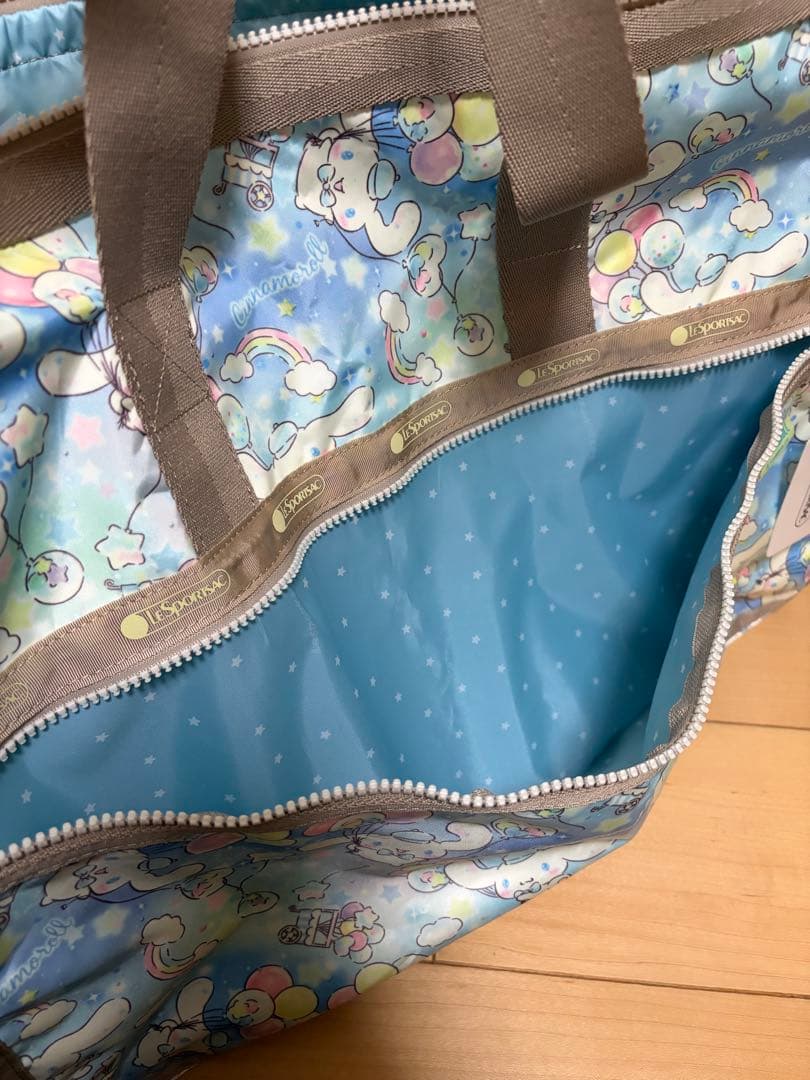 新品】LeSportsacレスポートサック シナモンロール ボストンバッグ