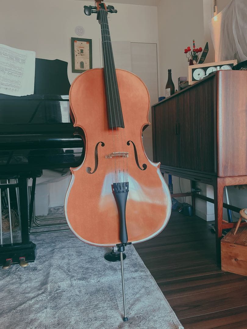値下げしました！ドイツ製チェロ。ケース弓付き。784300円→558000円