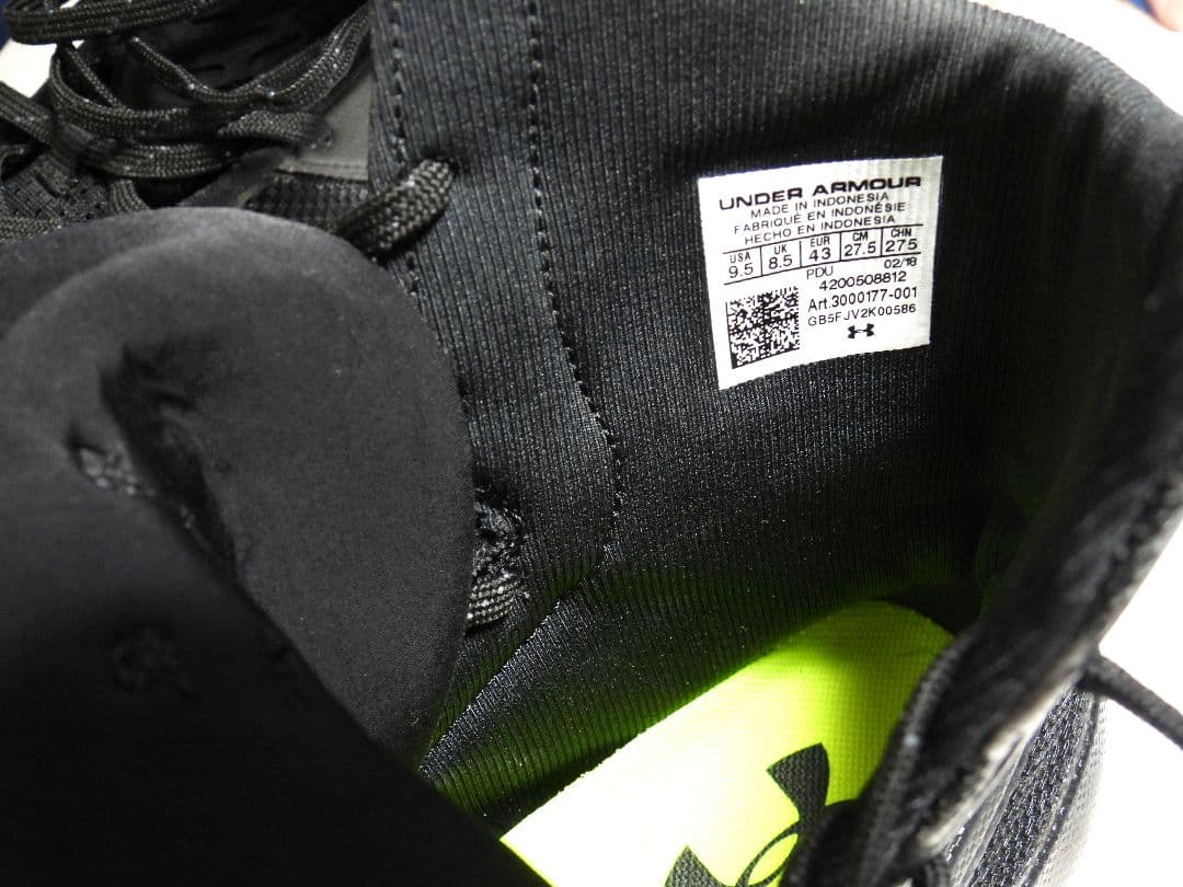 アメフト　スパイク　アンダーアーマー　ハイライト　27.5cm