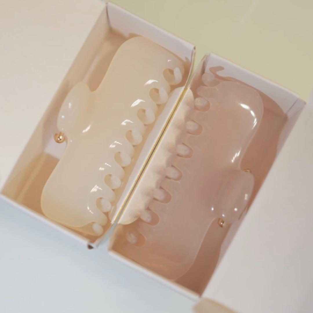 【新品】UNDO HAIRWARE ヘアクリップ　NO.4 org.jpg