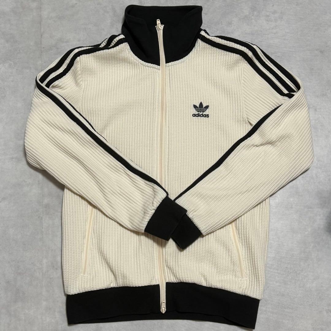 adidas アディカラー ワッフル クラシックトラックトップ ホワイト　XS adidas｜【公式】アディダス adidas アディカラー ワッフル クラシック