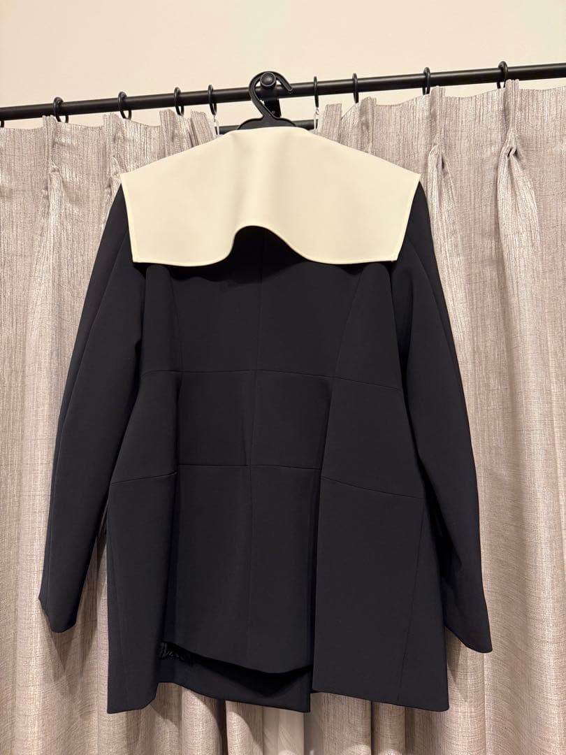 CARLA 2wayぺプラムジャケット ネイビー - メルカリ