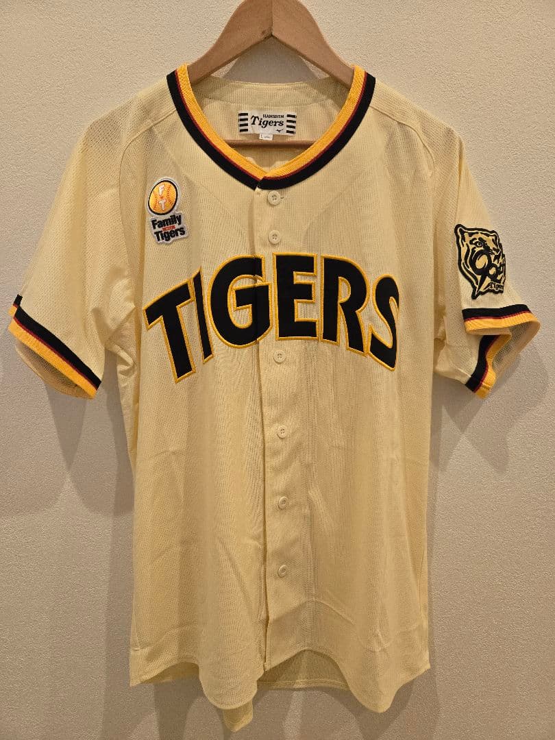 阪神 Family with Tigers レプリカユニフォーム 無地 サイズL Amazon.co.jp: 阪神 タイガース レプリカ ユニフォーム Family with