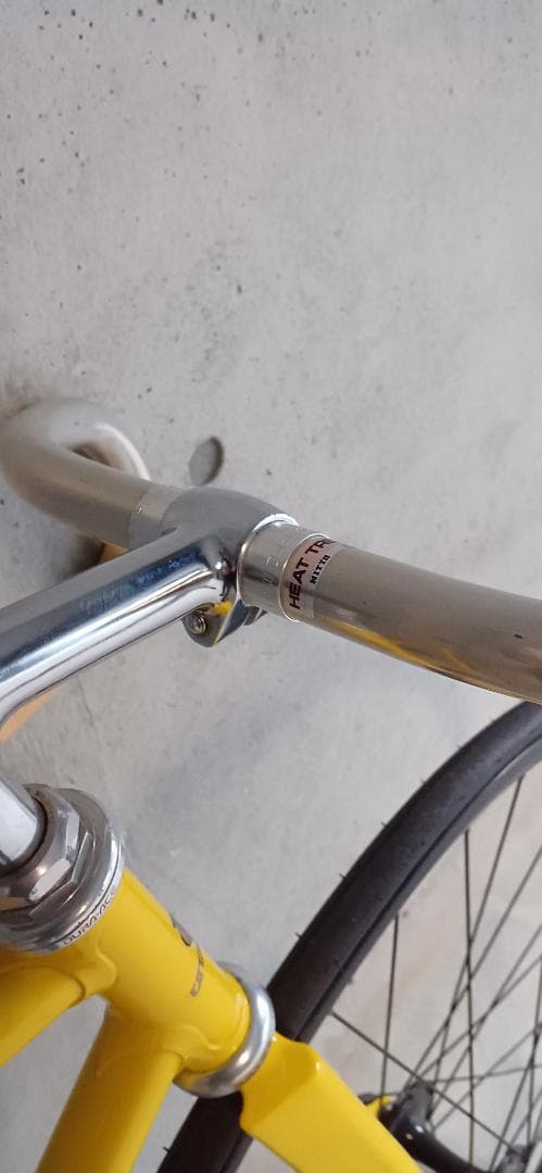 希少・実戦向き UMEZAWA トラックレーサー 完成車 NJSパーツ多数