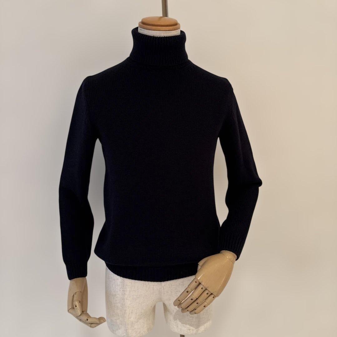 ロベルトコリーナ／タートルネックニット／ダークネイビー／46 - メルカリ